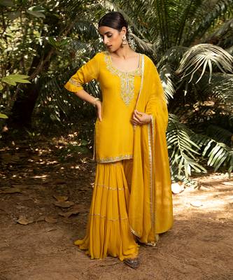 Hand Embroidered Short Kurta In Tissue Paired With A Tier Sharara And A Tissue Dupatta 1