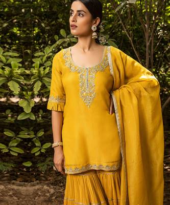 Hand Embroidered Short Kurta In Tissue Paired With A Tier Sharara And A Tissue Dupatta 4