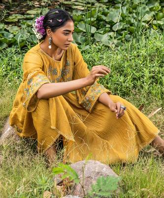 Yellow Kota Chanderi Tunic With Dori Thread Embroidery Paired With Pants 1