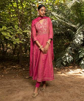 Tissue Chanderi Hand Embroidered Anarkali Paired With A Crushed Silk Dupatta And Churidaar 1