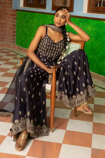 Zari Embroidered Short Kurta Paired With A Gharara And An Organza Dupatta