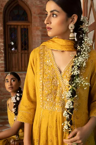 Tissue Chanderi Hand Embroidered Anarkali Paired With A Crushed Silk Dupatta And Churidaar