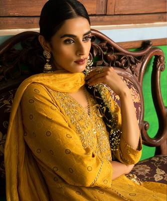 Tissue Chanderi Hand Embroidered Anarkali Paired With A Crushed Silk Dupatta And Churidaar 3