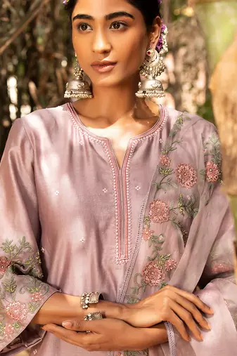 Lilac Chanderi Kurta With Multi Color Dori Pearl Embroidery  Paired With A Embroidered Organza Dupatta