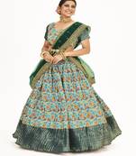 Sea Green  Banarasi silk Zari Half saree with  Green color dupatta with Unsttiched blouse