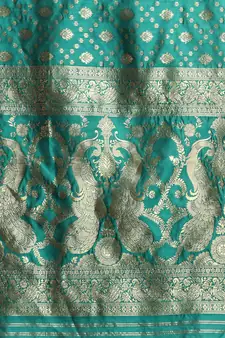 Women's Rama Kota Lichi Golden Zari Ethnic Motif Banarasi StyleContemporary Woven Design Saree With Running Blouse Piece