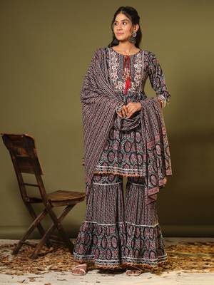 Vbuyz Women'S Embroidered Flared Cotton Black Stitched Kurta Sharara With Dupatta 1
