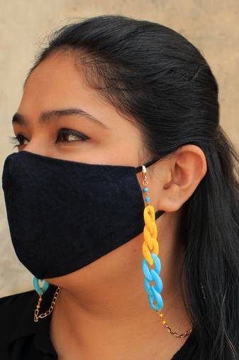 Minion Theme Mask Chain 