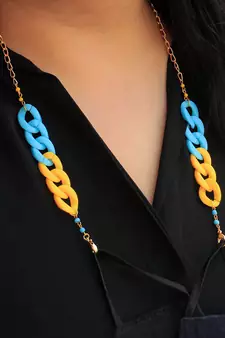 Minion Theme Mask Chain 