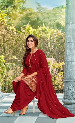 Red embroidered faux georgette salwar 3