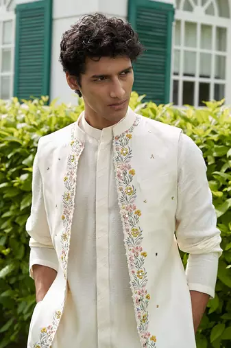 Blossam White Shrug Set