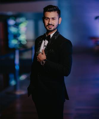 Classic Lusture Tuxedo Set 1