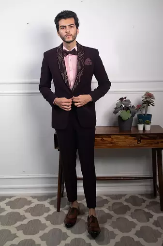 Berry Wine Tuxedo