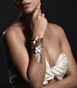 Gold Jardin D'Eden Hand Cuff