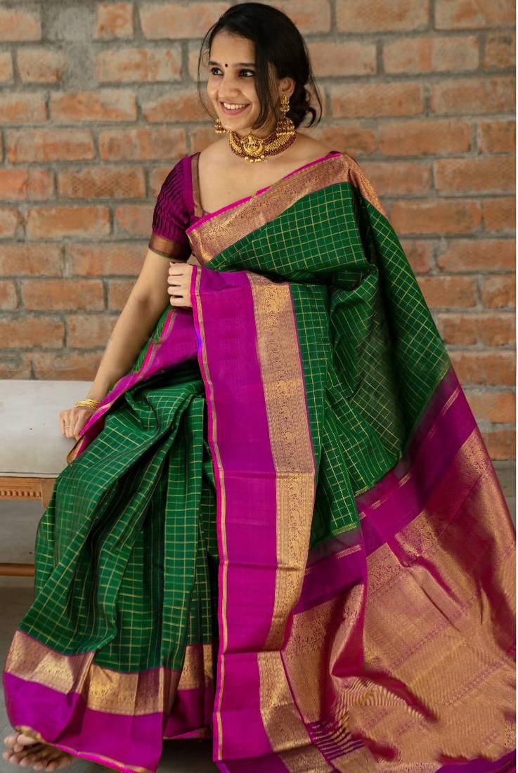 LONDON BEAUTY GREEN SILK SAREES WITH BLOUSE