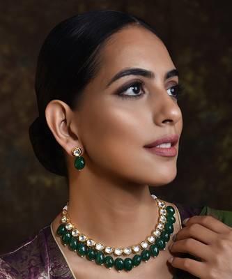 Swabhimann Green Emerald   Necklaces 1