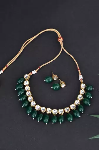 Swabhimann Green Emerald   Necklaces