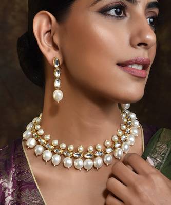 Swabhimann White Pearl Necklaces 1