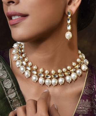 Swabhimann White Pearl Necklaces 3