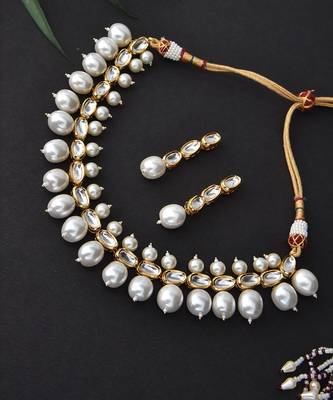 Swabhimann White Pearl Necklaces 4