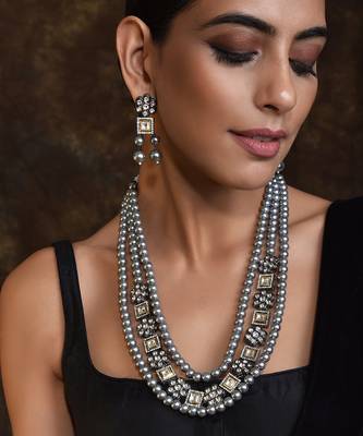 Grey zircon   necklaces 2