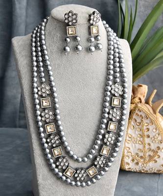 Grey zircon   necklaces 4