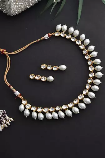 Swabhimann Gold Pearl Necklace