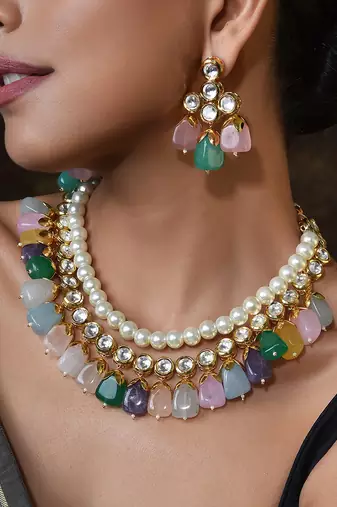 Swabhimann Multicolor Pearl Necklace