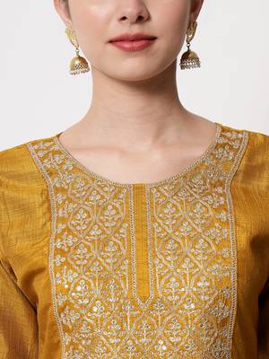 Mustard embroidered silk blend Kurta Pant With Dupatta 2