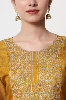 Mustard embroidered silk blend Kurta Pant With Dupatta