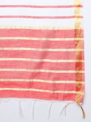 Red embroidered silk blend Kurta Pant With Dupatta 3