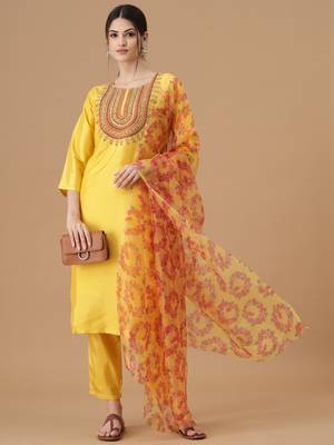 Yellow embroidered silk blend Kurta Pant With Dupatta 1