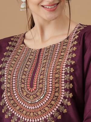 Purple embroidered silk blend Kurta Pant With Dupatta 2