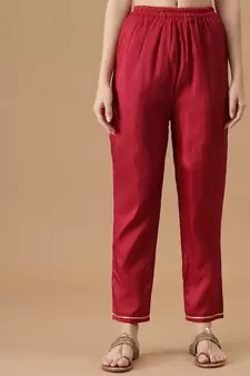Red embroidered silk blend Kurta Pant With Dupatta