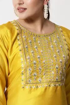 Yellow embroidered silk blend Kurta Pant With Dupatta