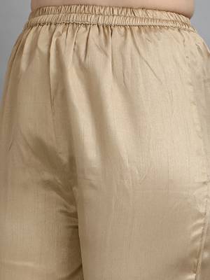 Beige embroidered silk blend Kurta Pant With Dupatta 4