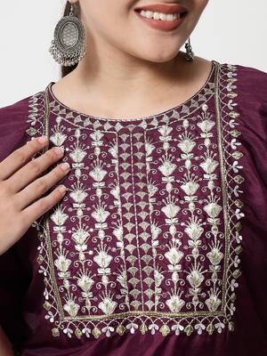 Purple embroidered silk blend Kurta Pant With Dupatta 2