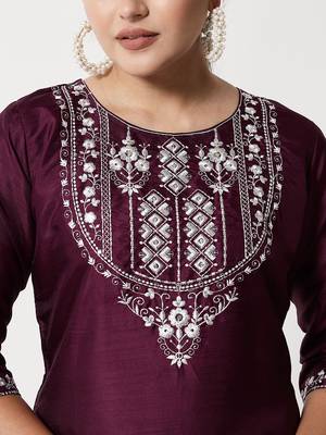Purple embroidered silk blend Kurta Pant With Dupatta 2