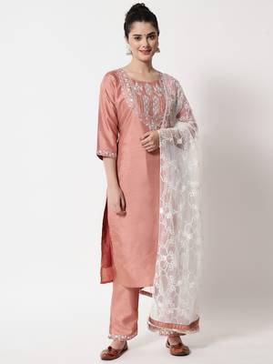 Peach embroidered silk blend Kurta Pant With Dupatta 1