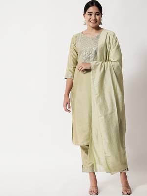 Parrot-green embroidered silk blend Kurta Pant With Dupatta 1