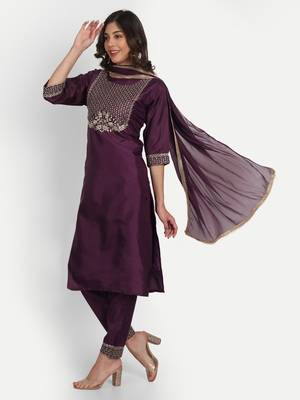 Purple embroidered chanderi Kurta Pant With Dupatta 1