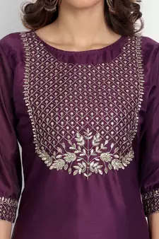 Purple embroidered chanderi Kurta Pant With Dupatta