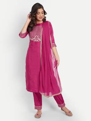 Pink embroidered chanderi Kurta Pant With Dupatta 1