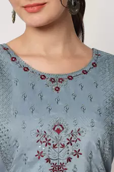 Aqua-blue embroidered silk blend Kurta Pant With Dupatta