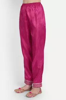 Pink embroidered chanderi Kurta Pant With Dupatta