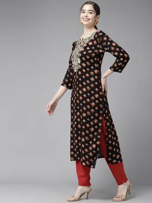Black embroidered cotton ethnic-kurtis 4