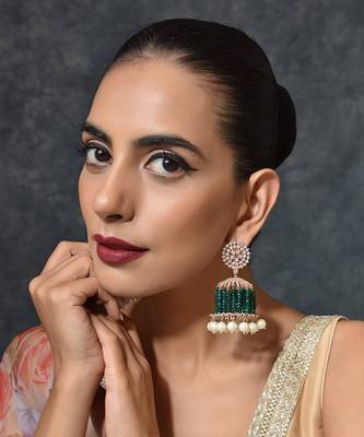 Geen Gold Tone Kundan Jhumki Earrings With Pearls 1