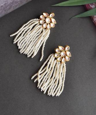 White Gold Tone Kundan Earrings With Pearls 4