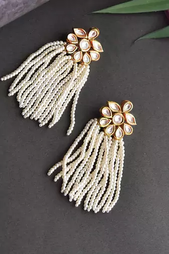 White Gold Tone Kundan Earrings With Pearls