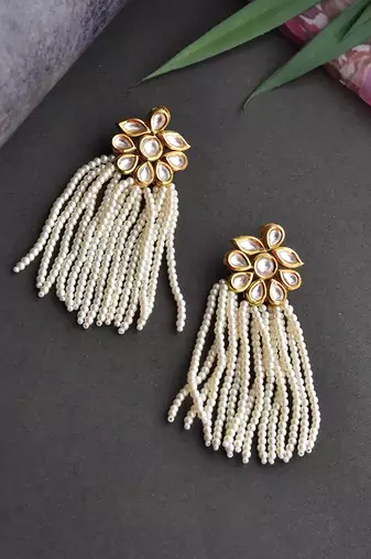 White Gold Tone Kundan Earrings With Pearls